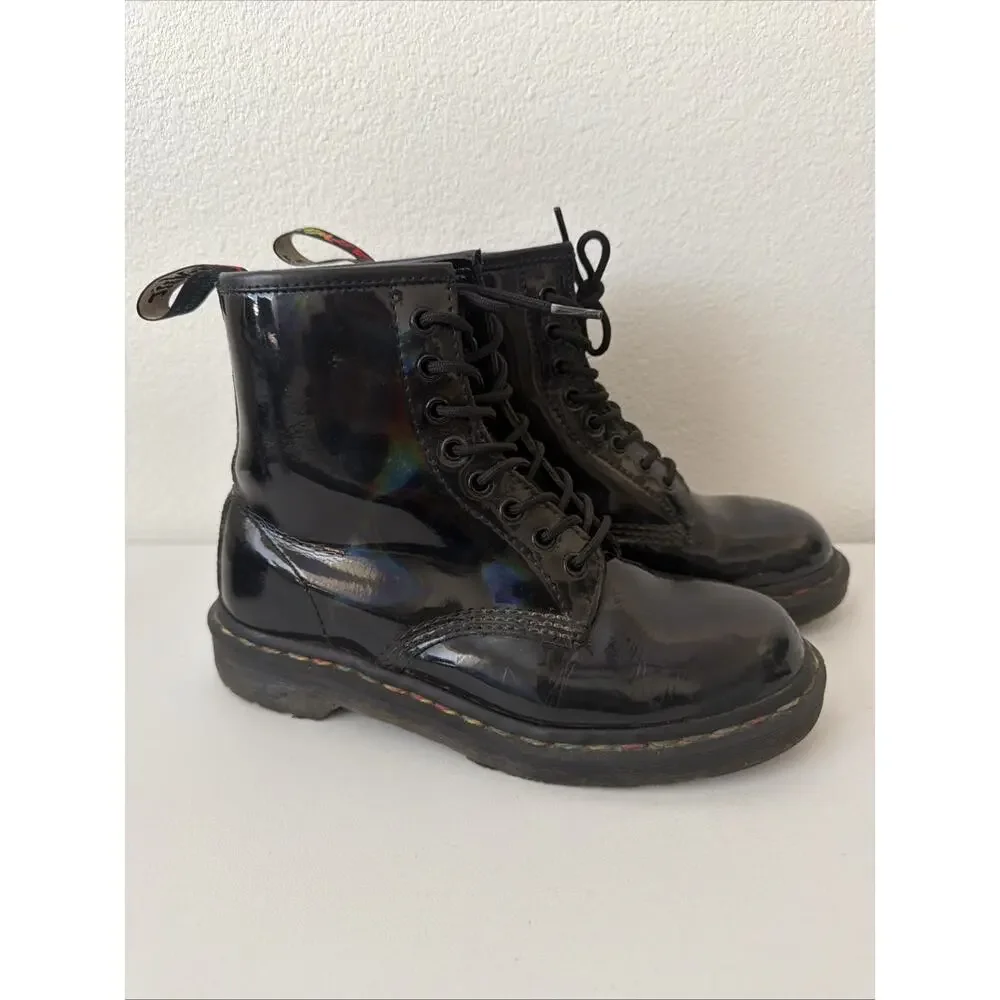 Dr Martens Patent Leather Rainbow US 7 boots 8-eye 1460 doc pride flag stitching